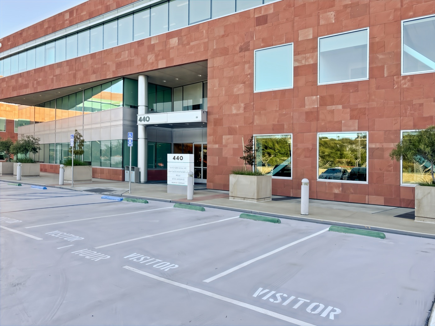 Solana Beach office building